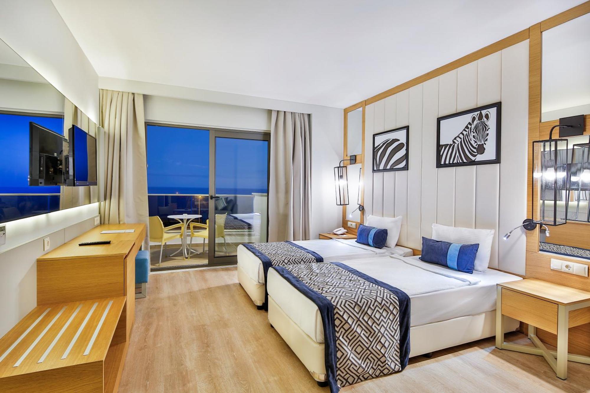 Calido Maris Hotel Ultra All Inclusive Kızılot 외부 사진