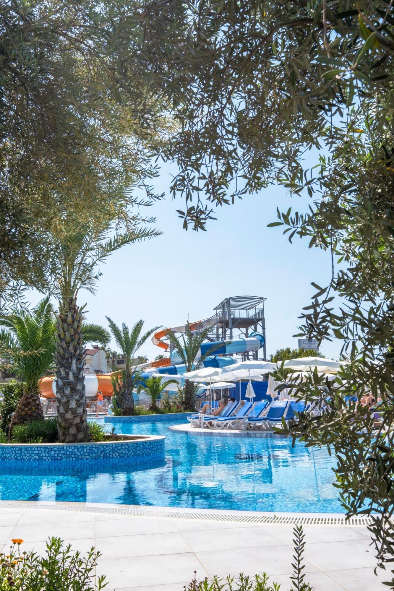 Calido Maris Hotel Ultra All Inclusive Kızılot 외부 사진